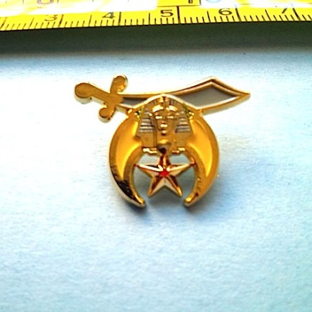 shriners-lapel-pin