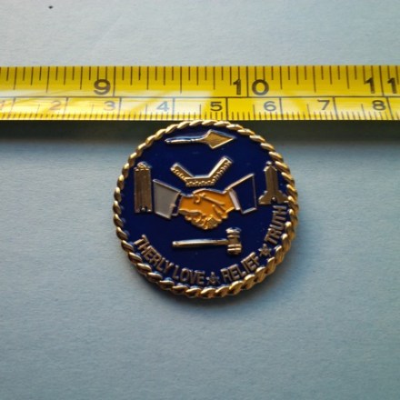 brotherly-love-master-mason-large-pin