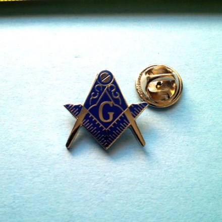 silver-blue-master-mason-blue-lodge-lapel-pin